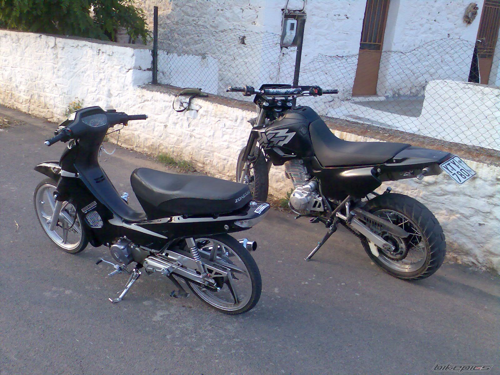 Bike Photo 1882867