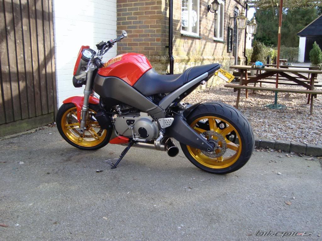 Bike Photo 1882940