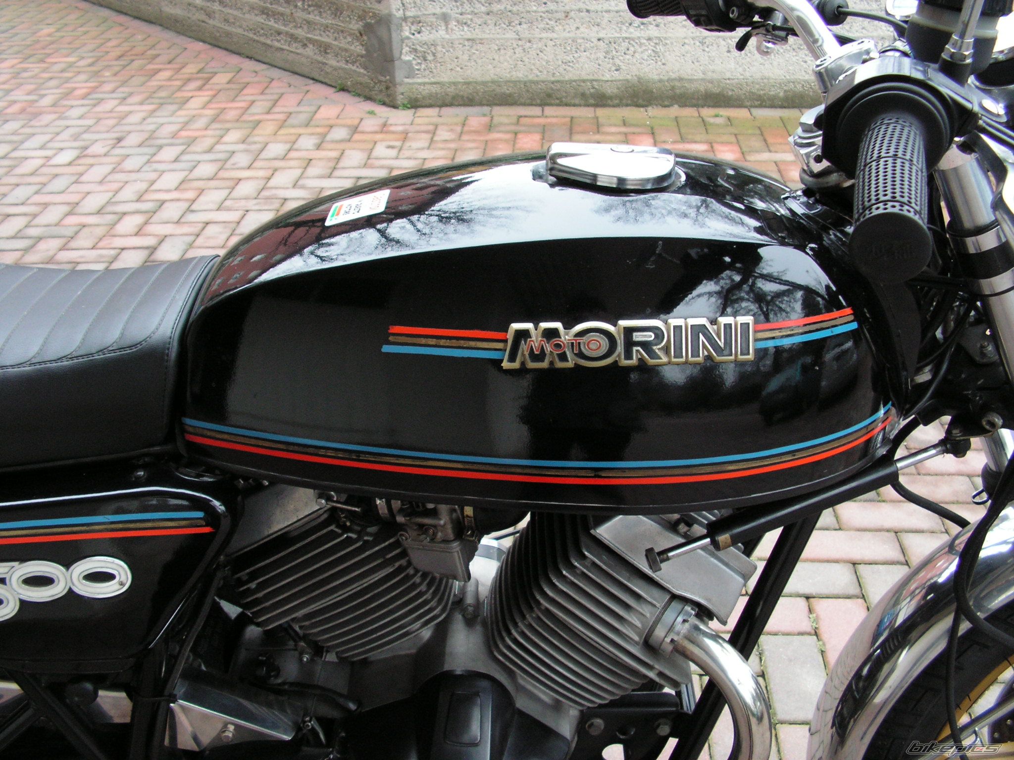 Bike Photo 1882988