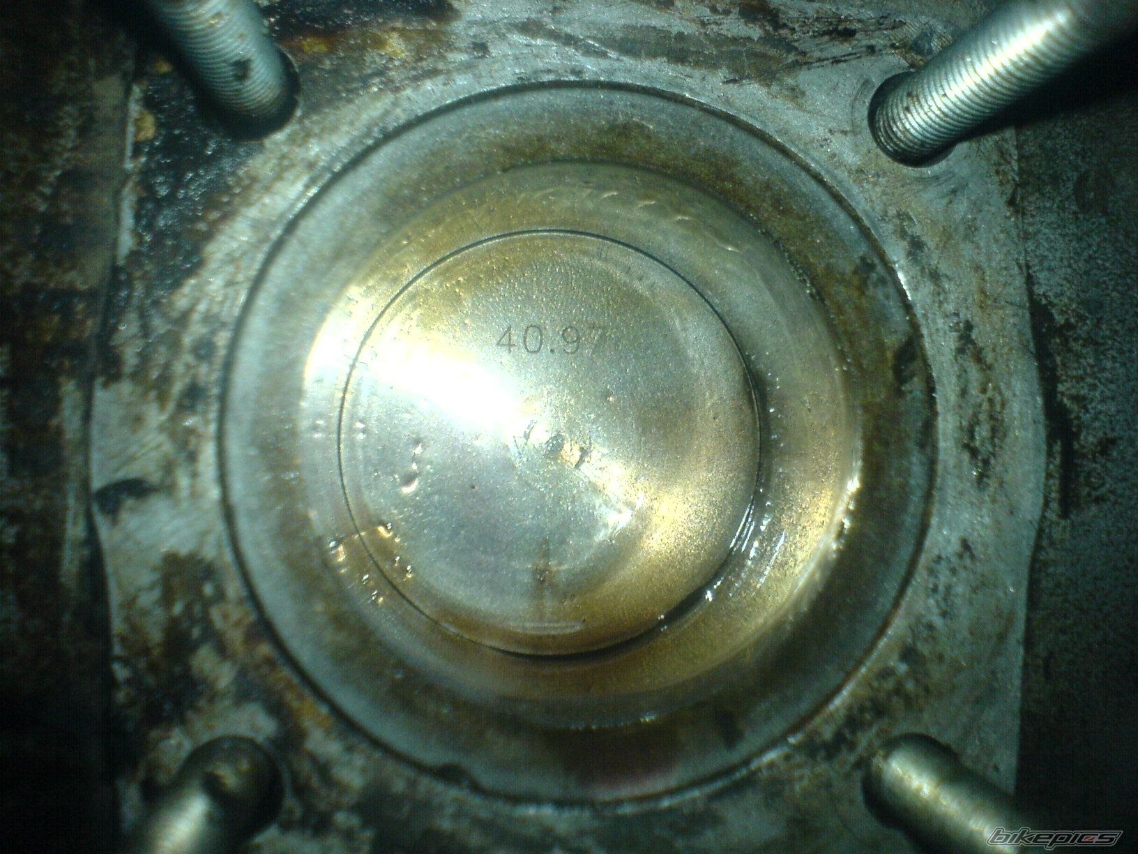 Photo 1883012