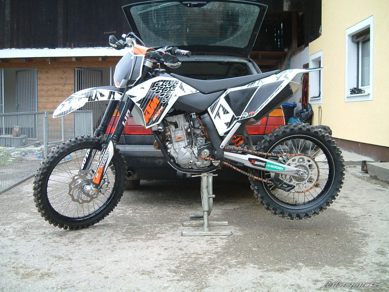 Photo 1883020