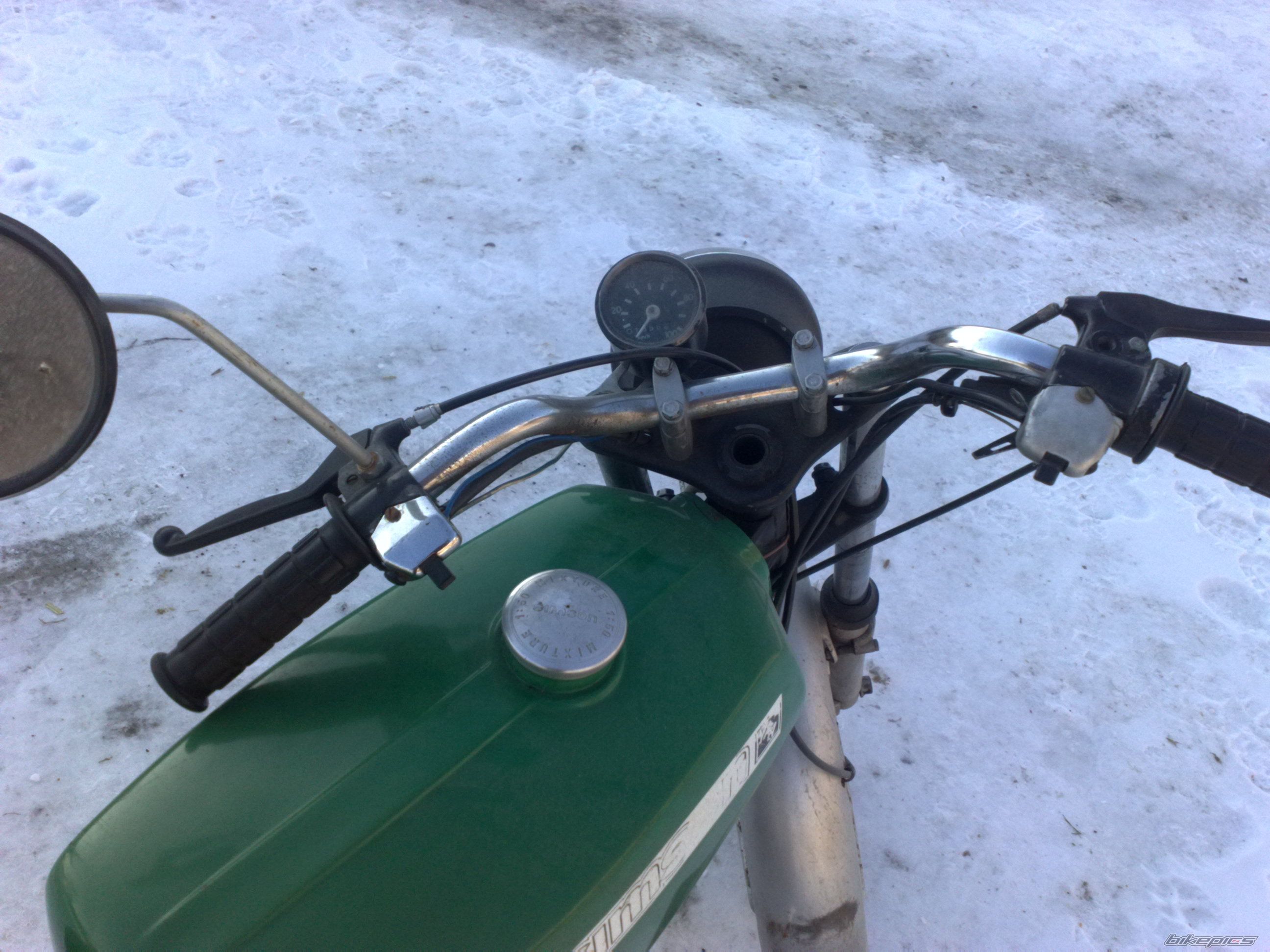Photo 1883181