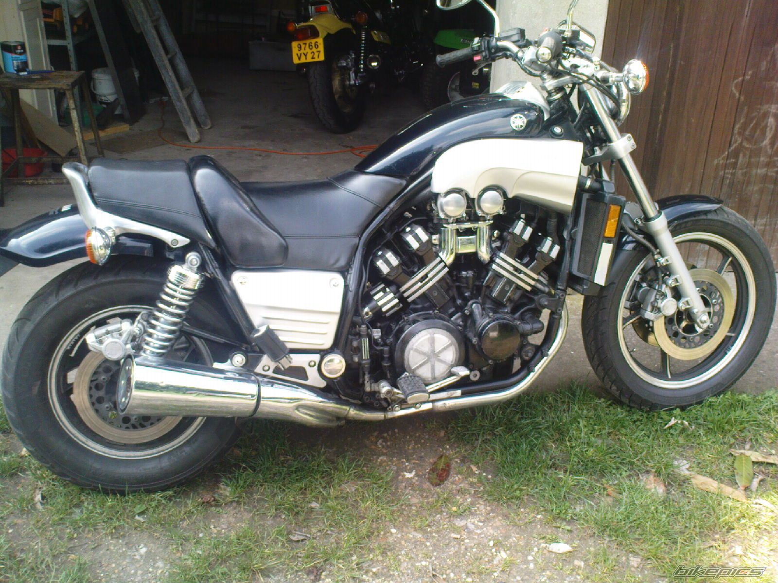 Photo 1883198