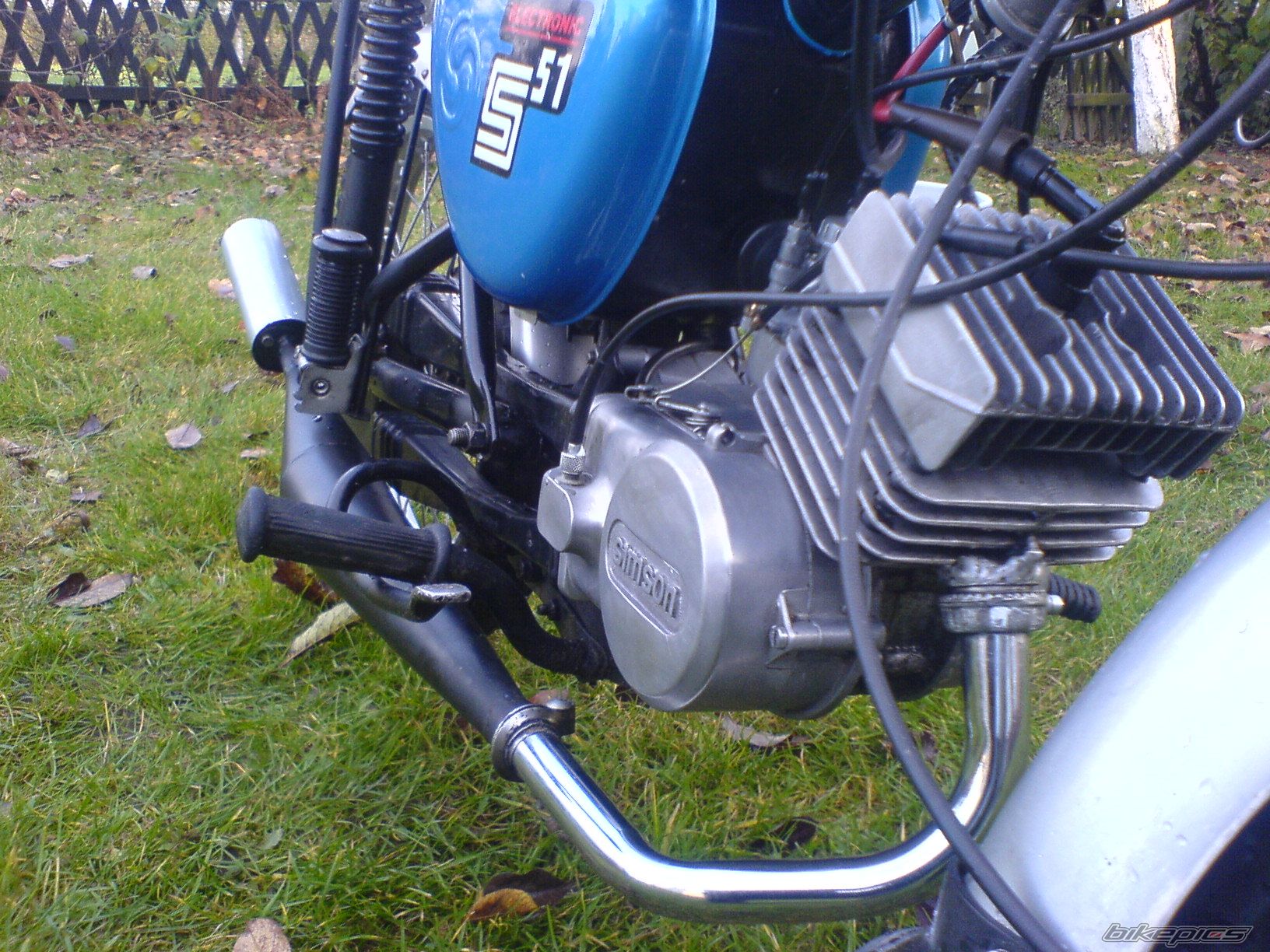 Photo 1883258