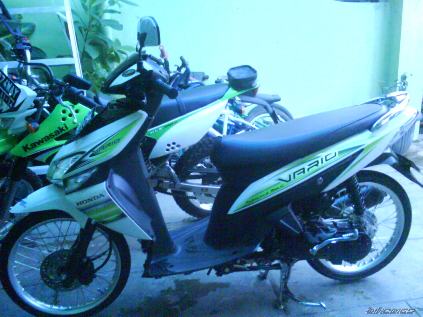 Photo 1883344