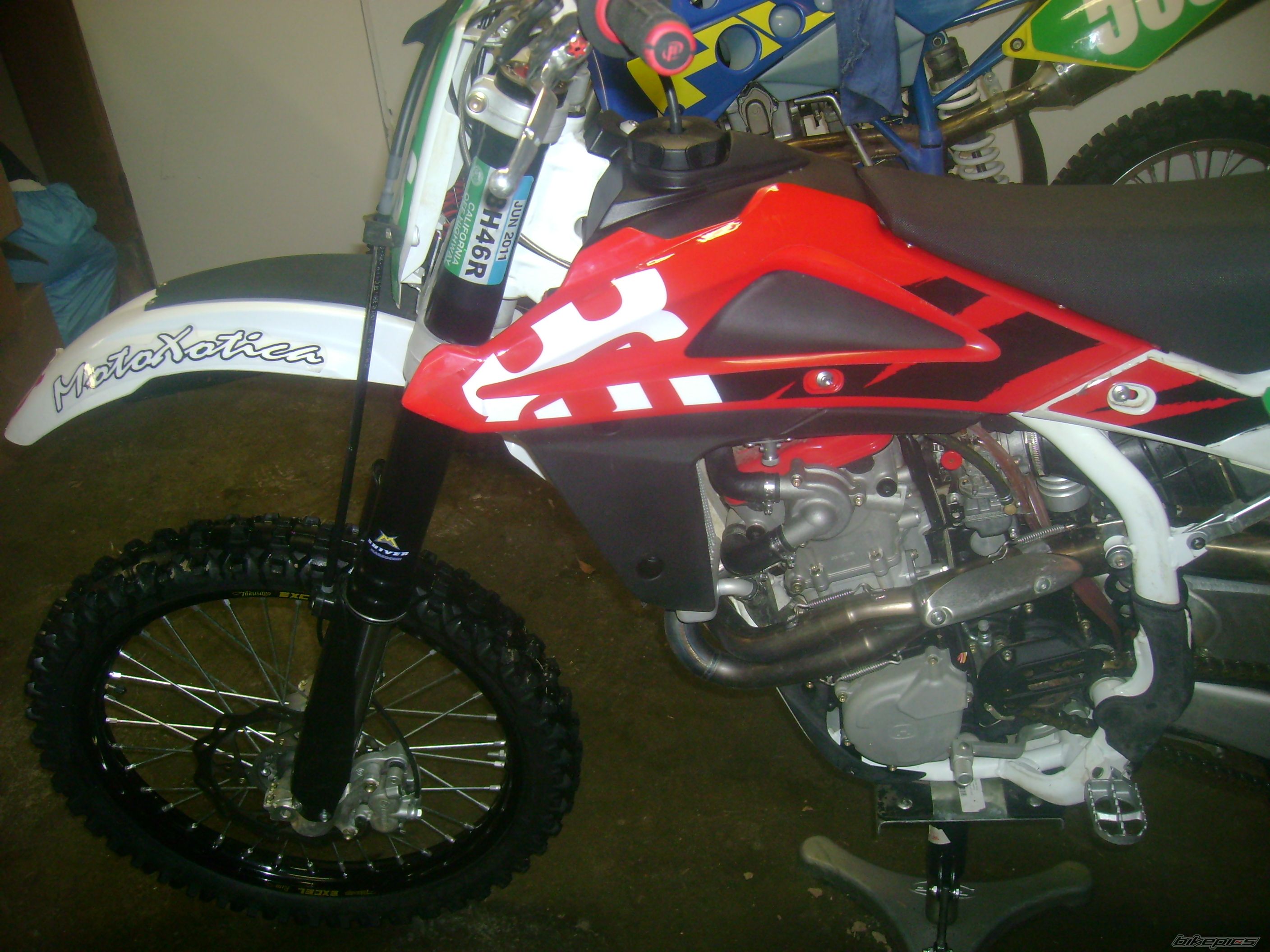 Bike Photo 1883350