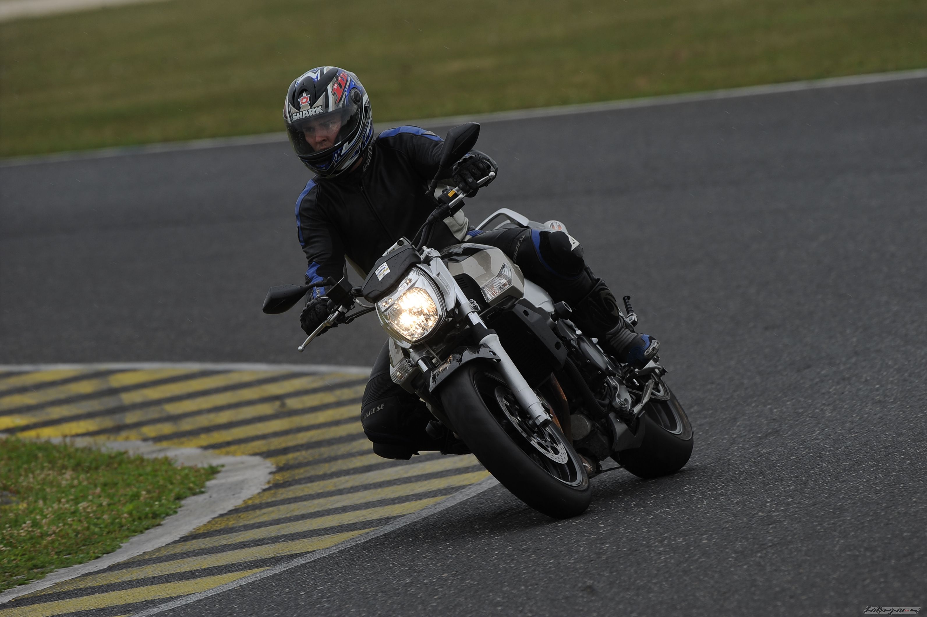 Bike Photo 1883623