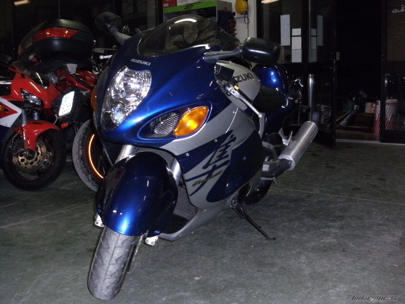 Photo 1884098