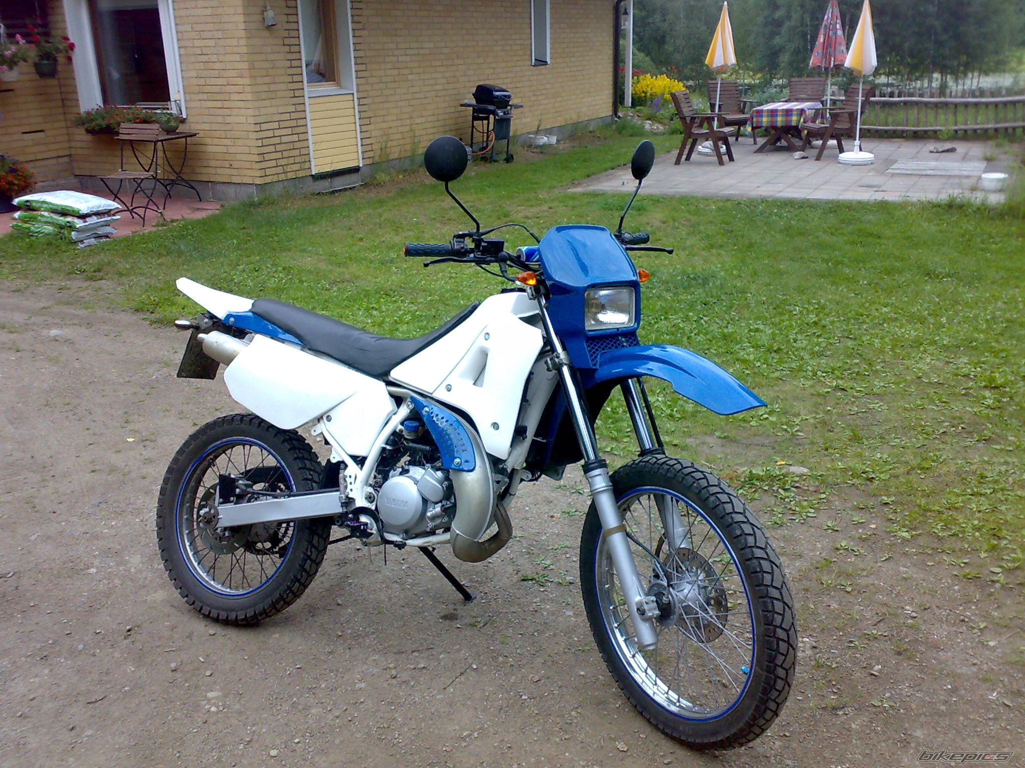 Photo 1884107