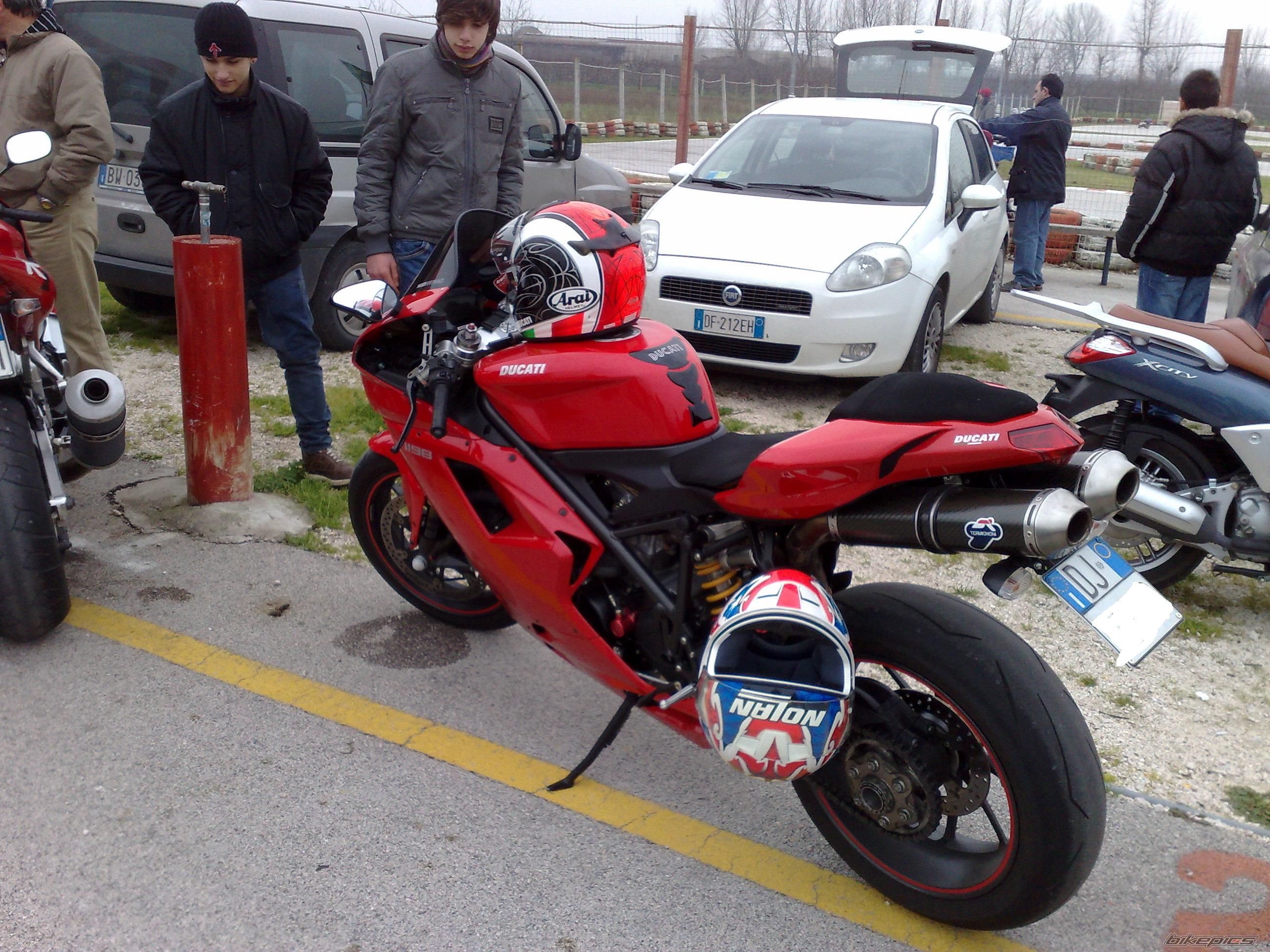 Bike Photo 1884223