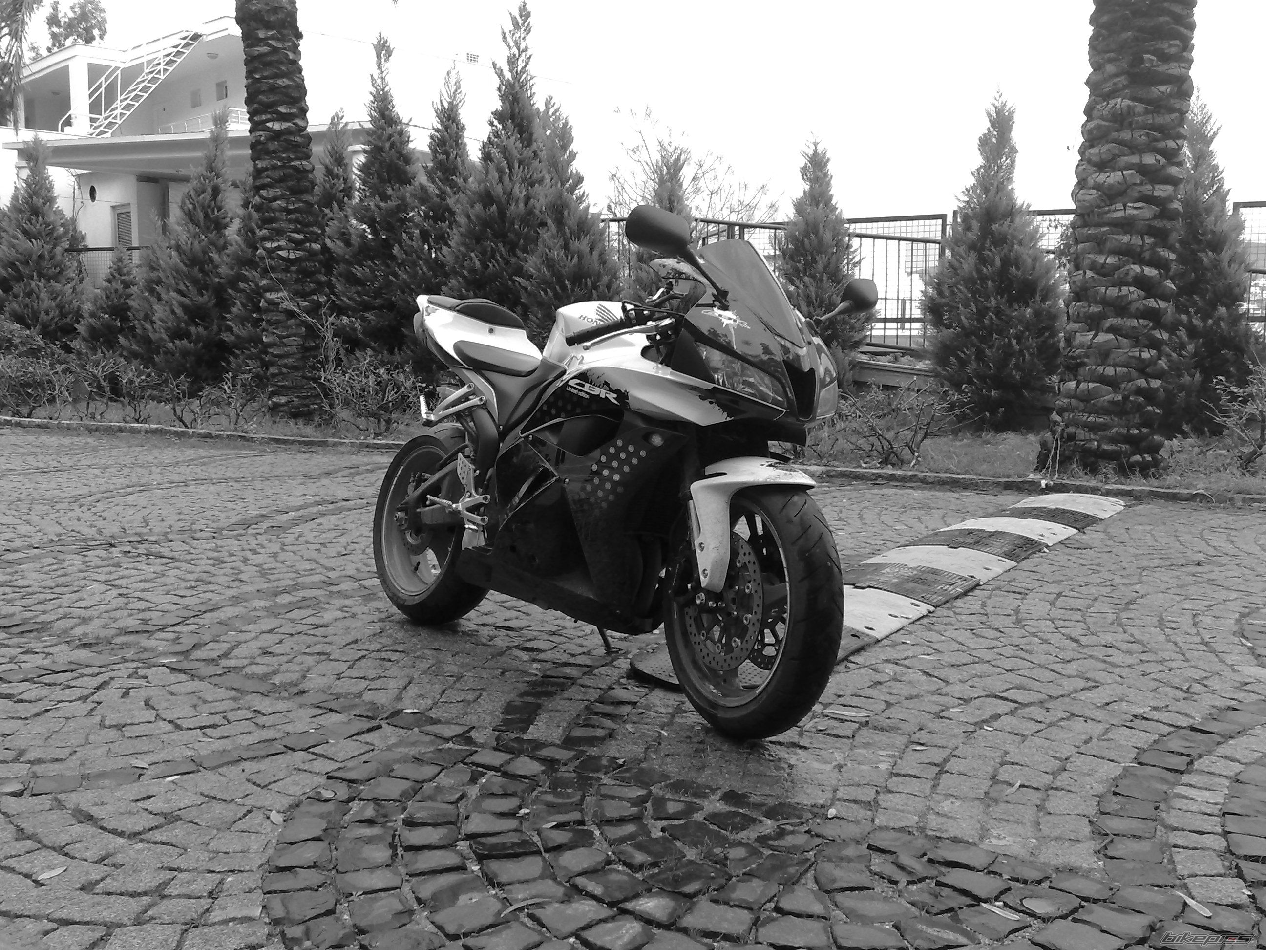 Bike Photo 1884289