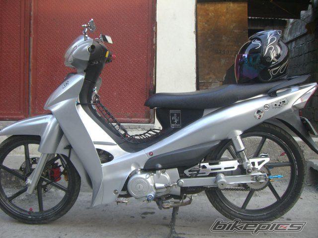 Photo 1884384
