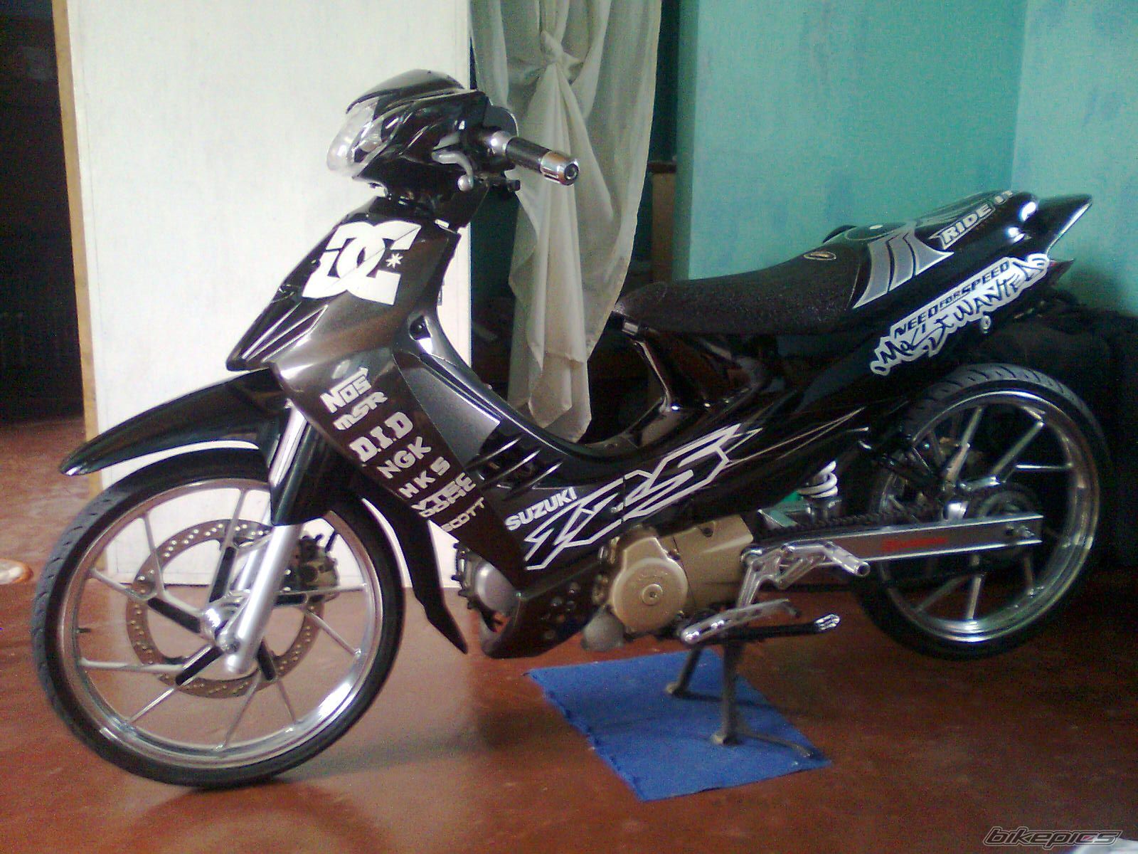 Photo 1884473