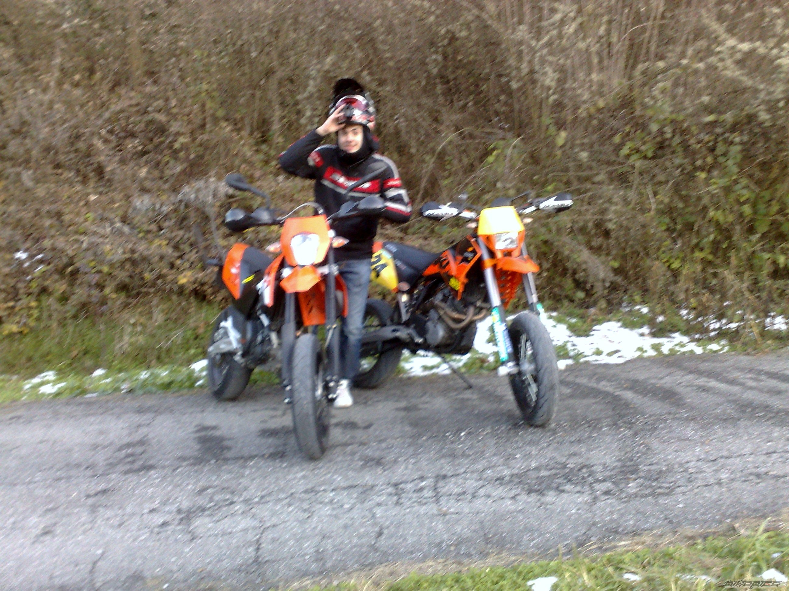 Photo 1884594