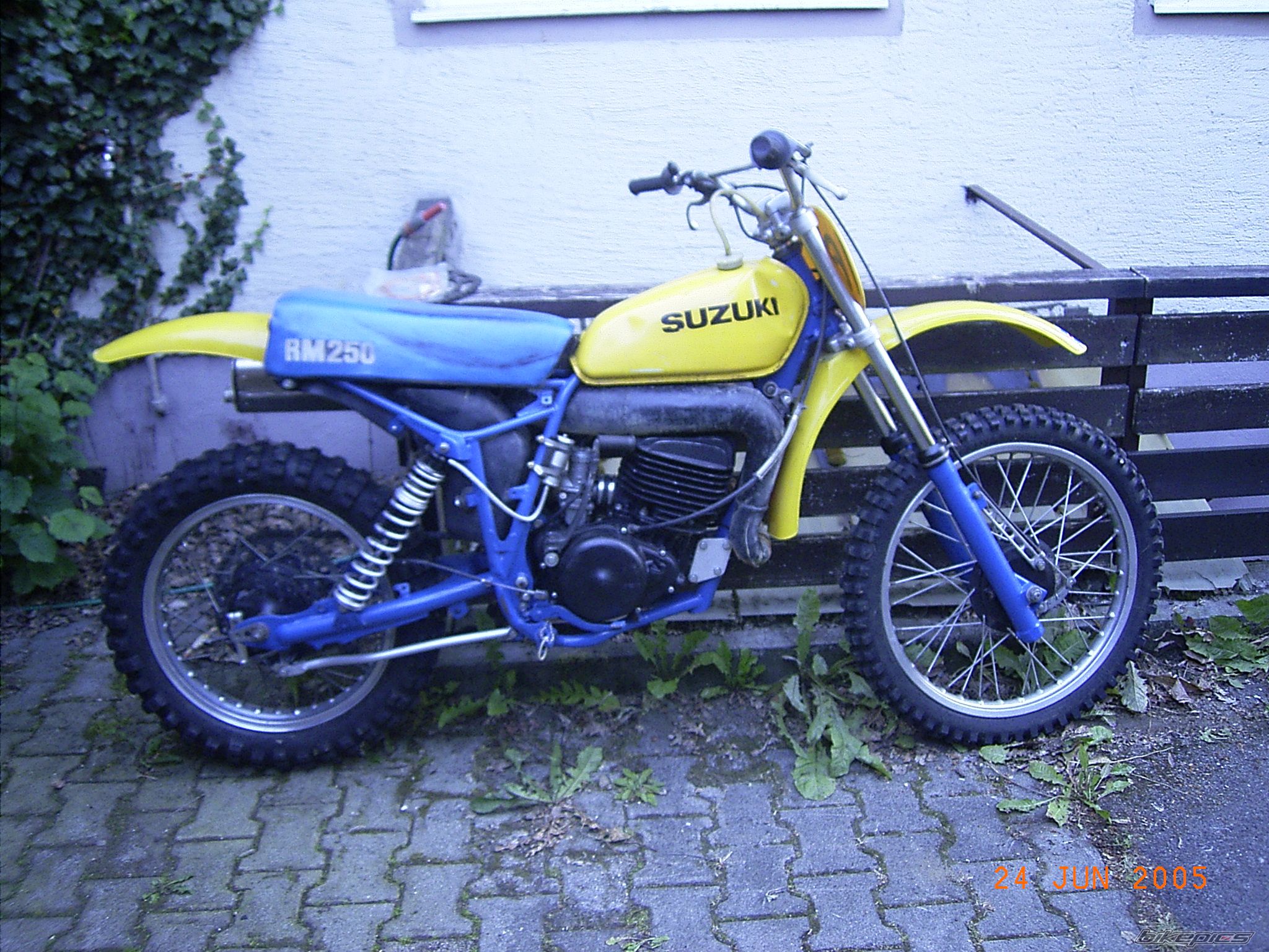 Bike Photo 1884813