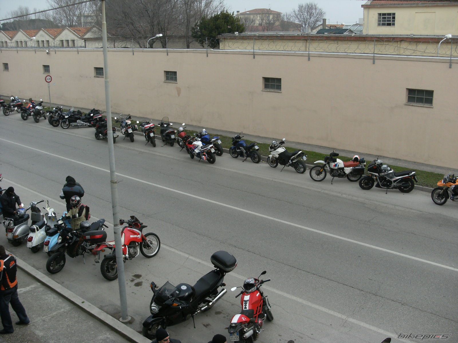 Photo 1884917