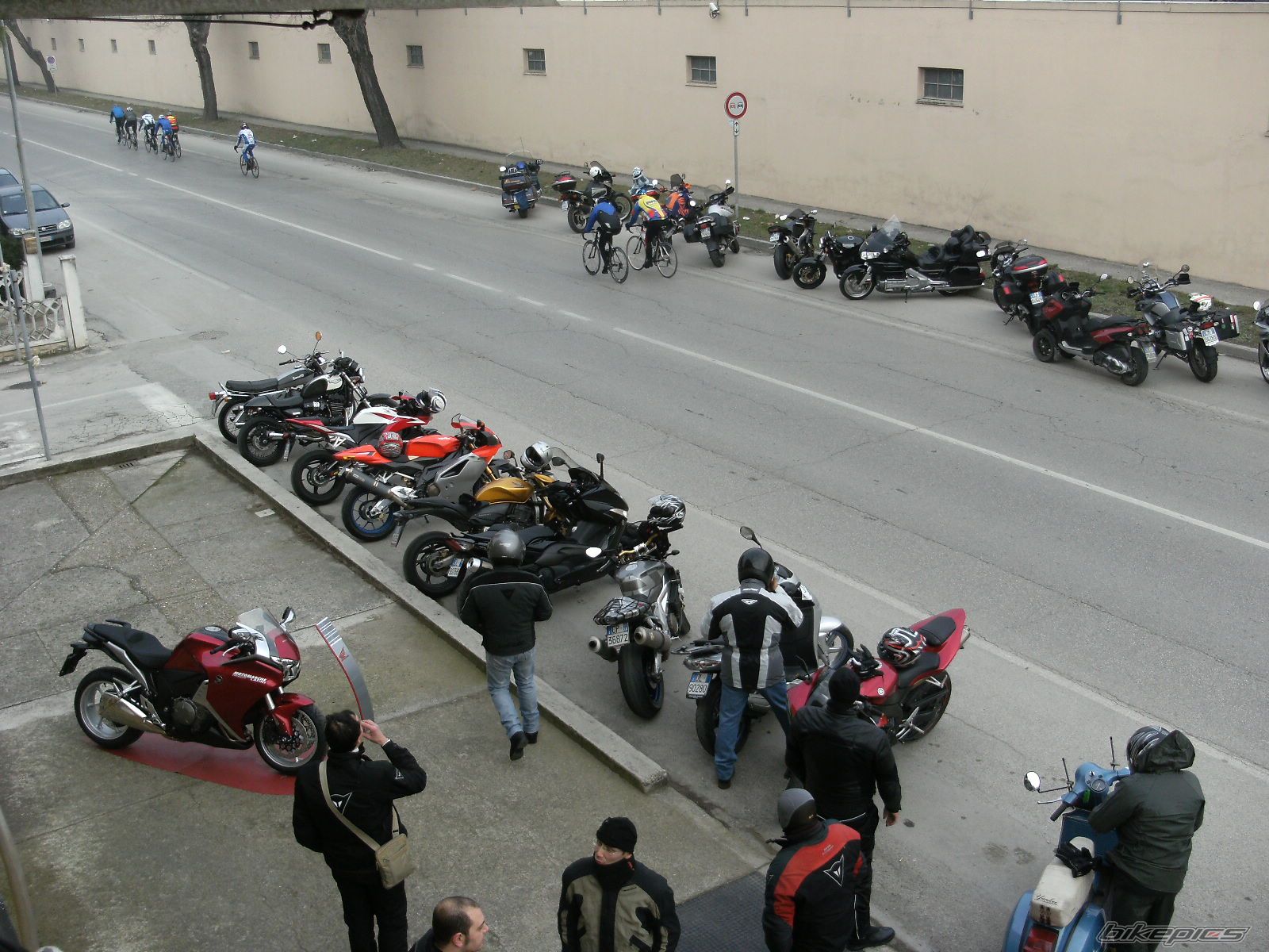 Bike Photo 1884920