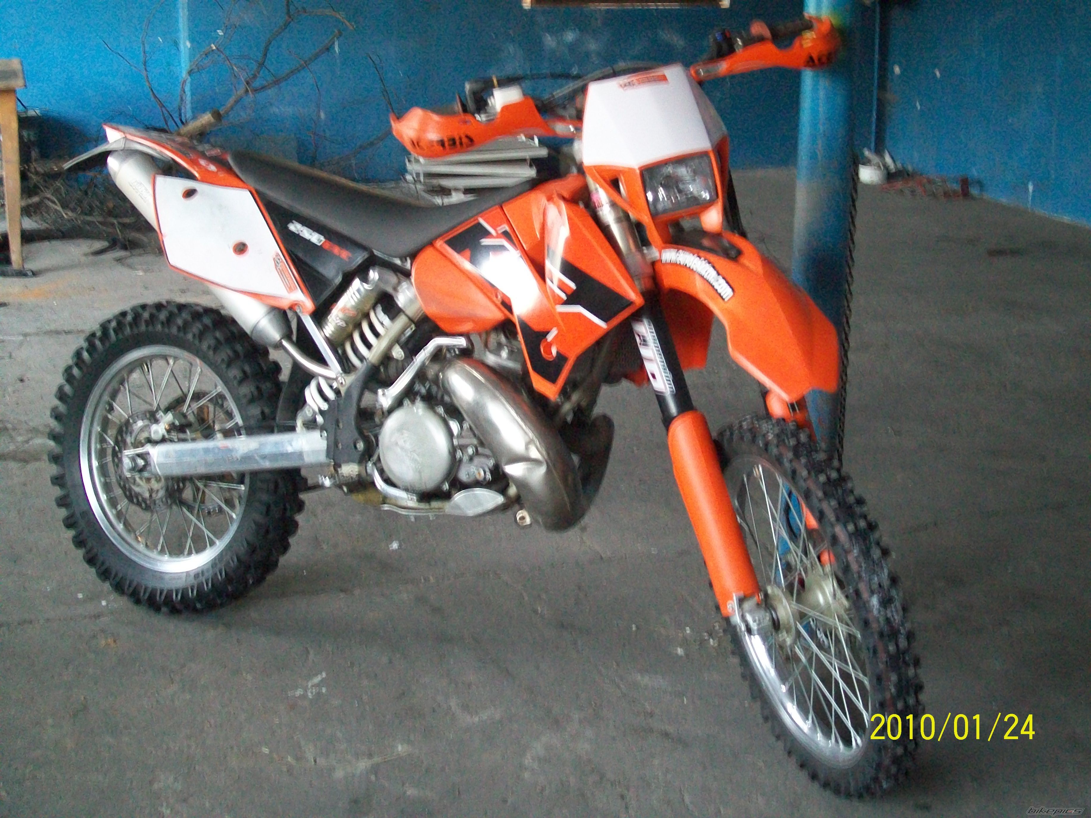 Bike Photo 1885310