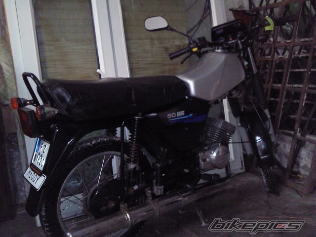 Photo 1885333