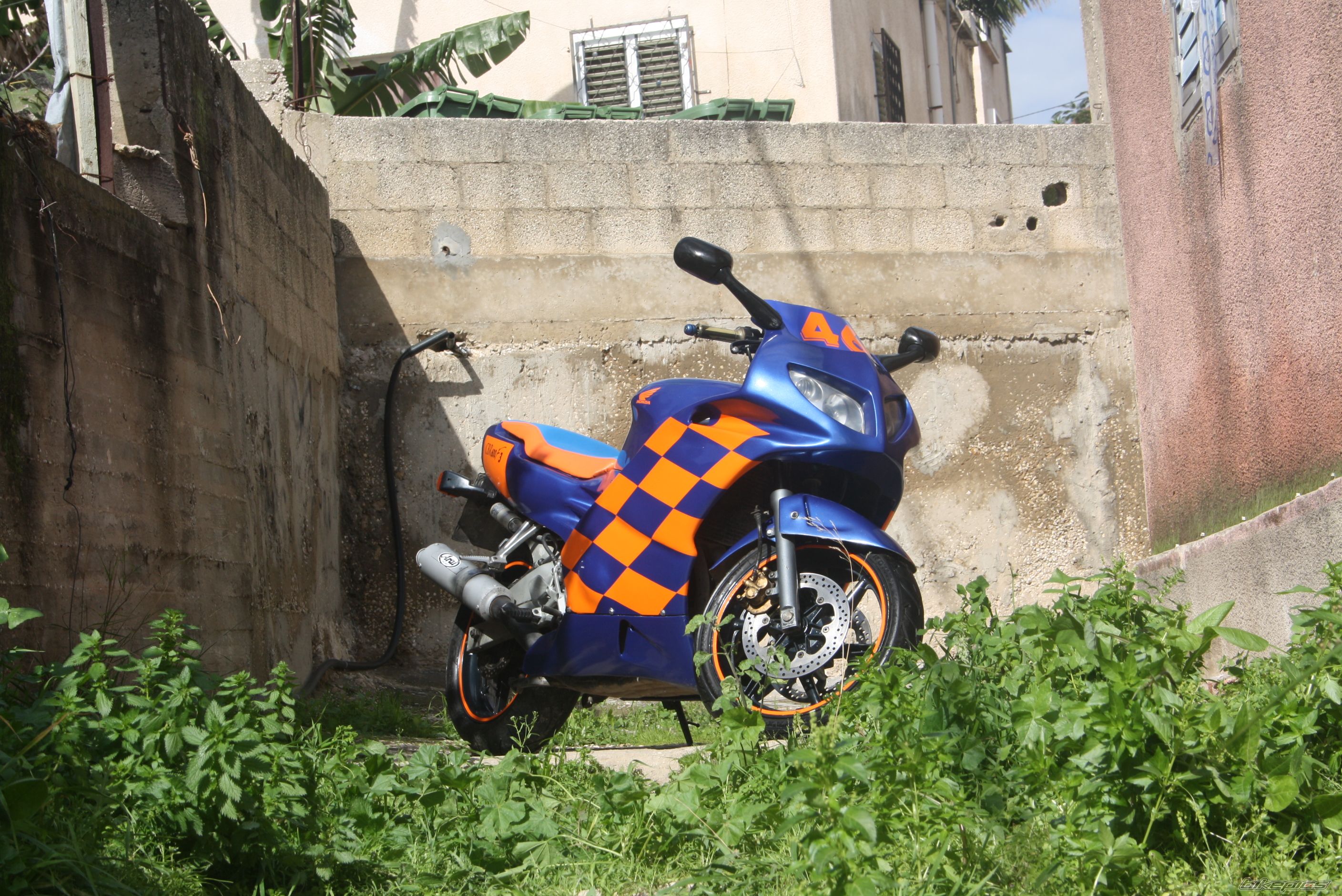 Bike Photo 1885342