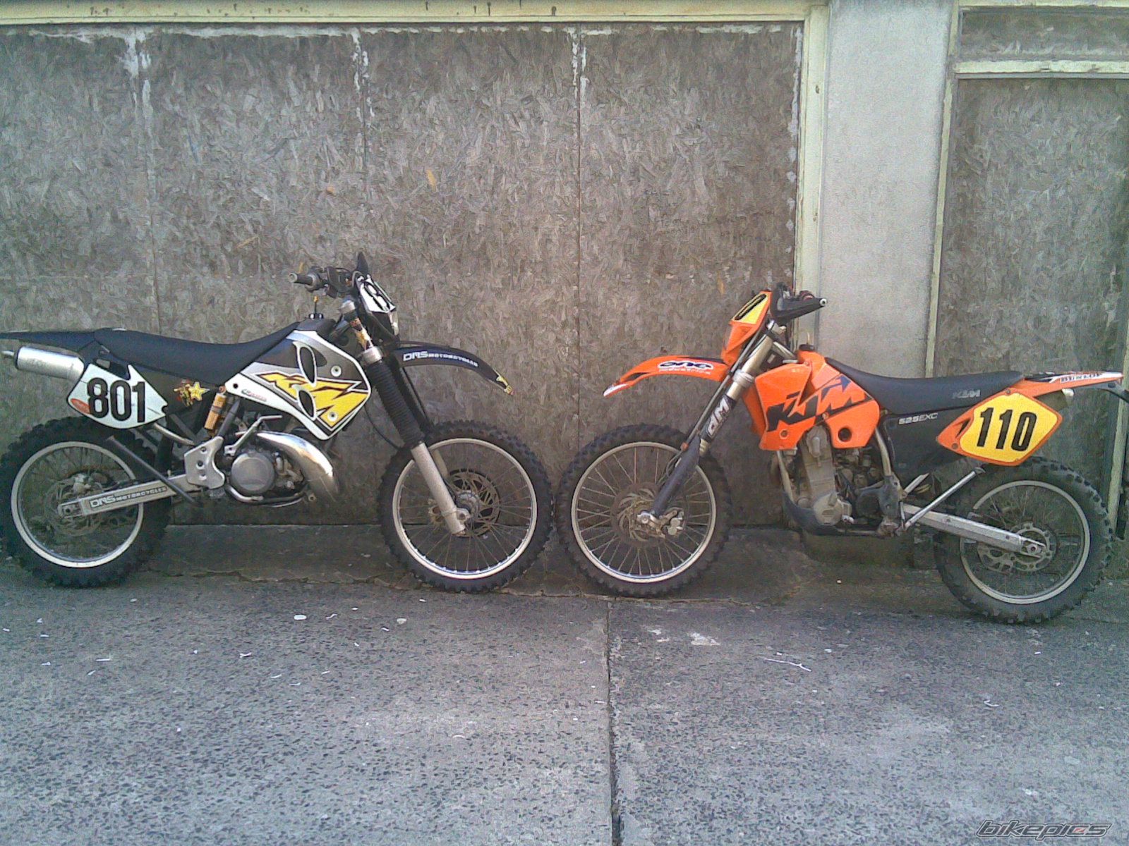 Photo 1885353