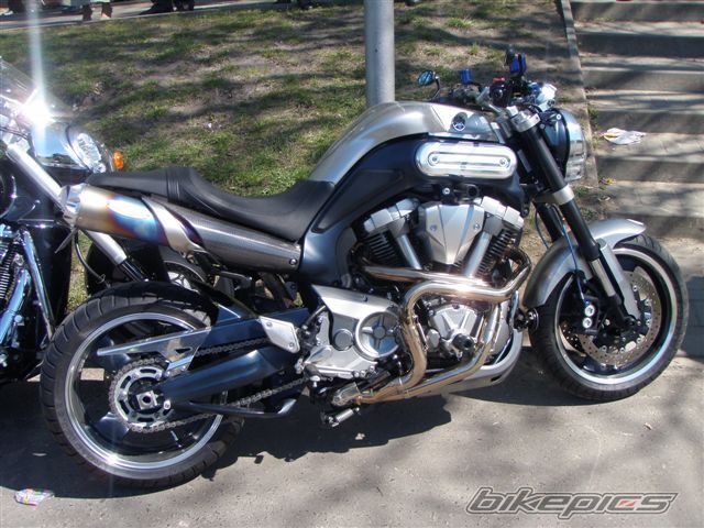 Bike Photo 1885539