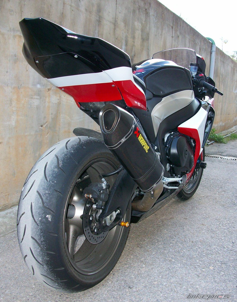 Bike Photo 1885544