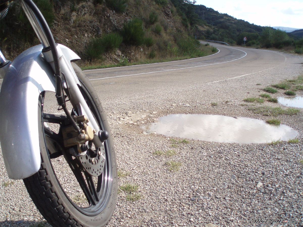 Bike Photo 1885793
