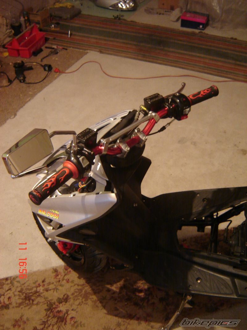 Photo 1886036