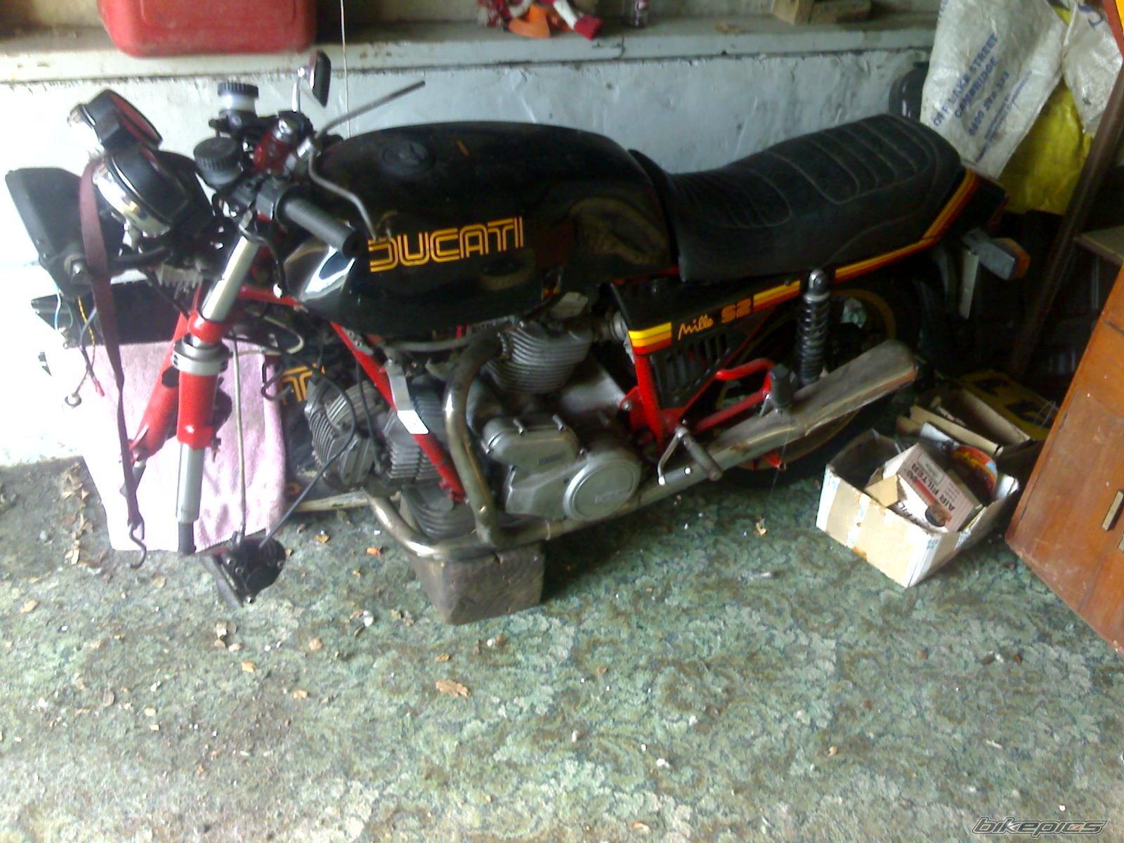 Photo 1886166