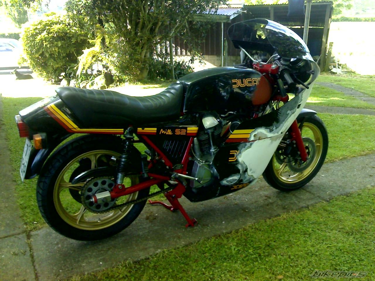 Photo 1886193