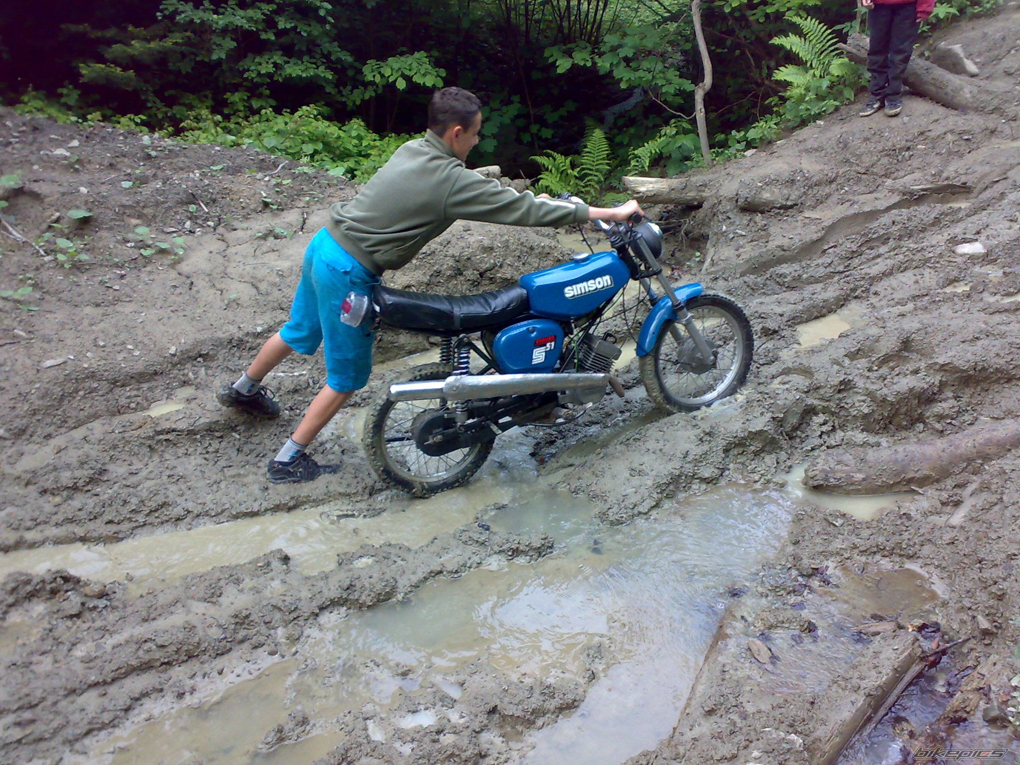 Bike Photo 1886196