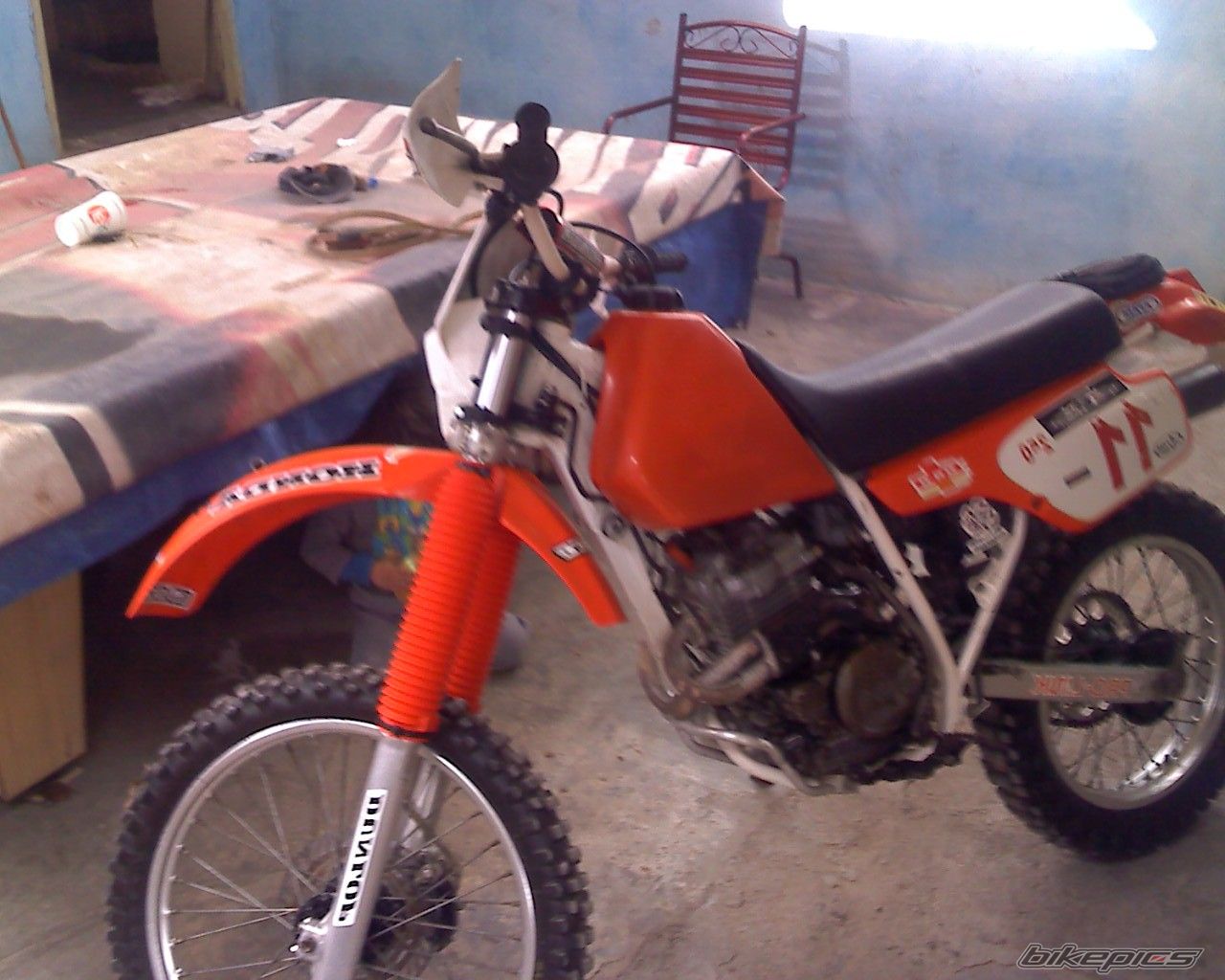 Photo 1887023
