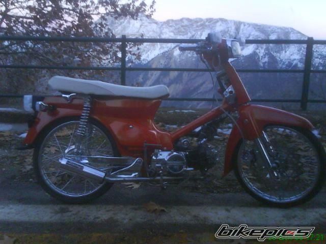 Photo 1887025