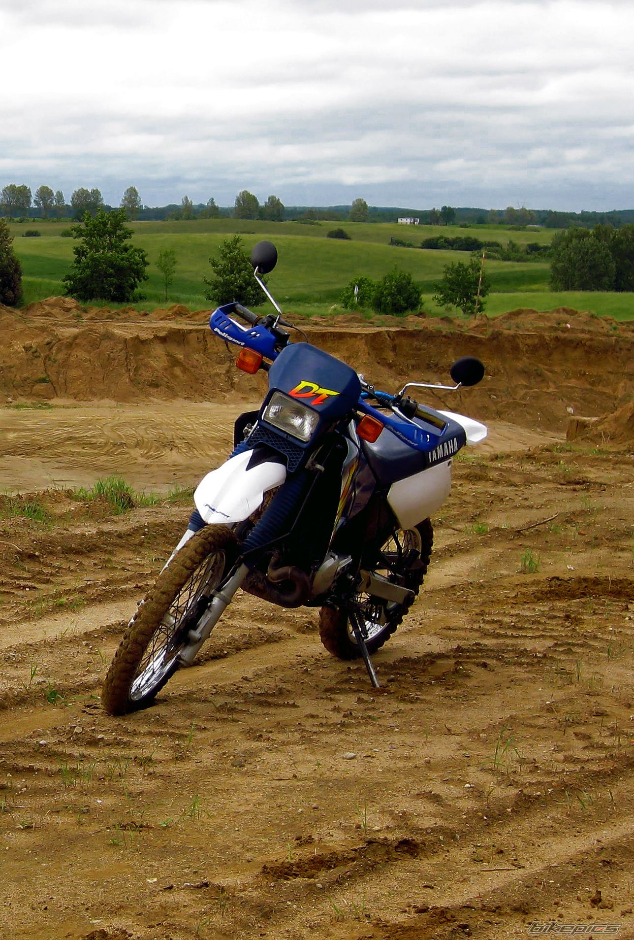 Bike Photo 1887840