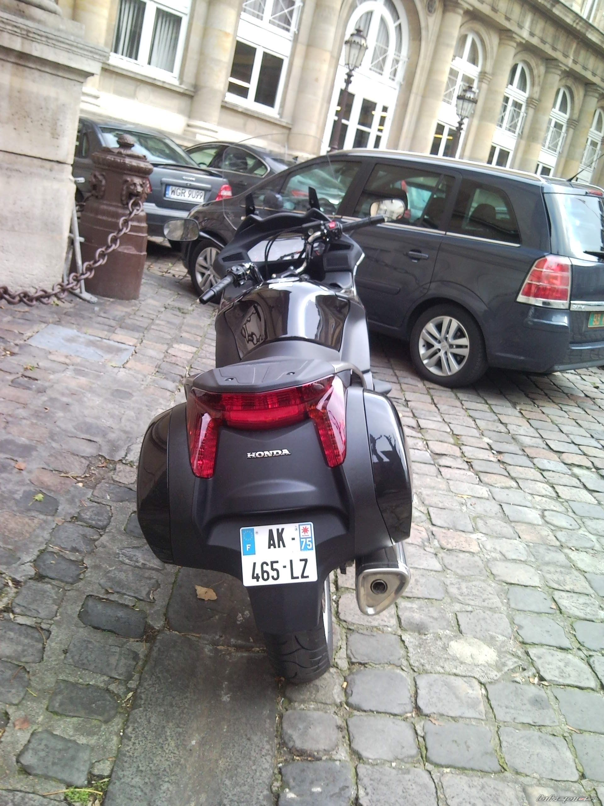 Photo 1888033