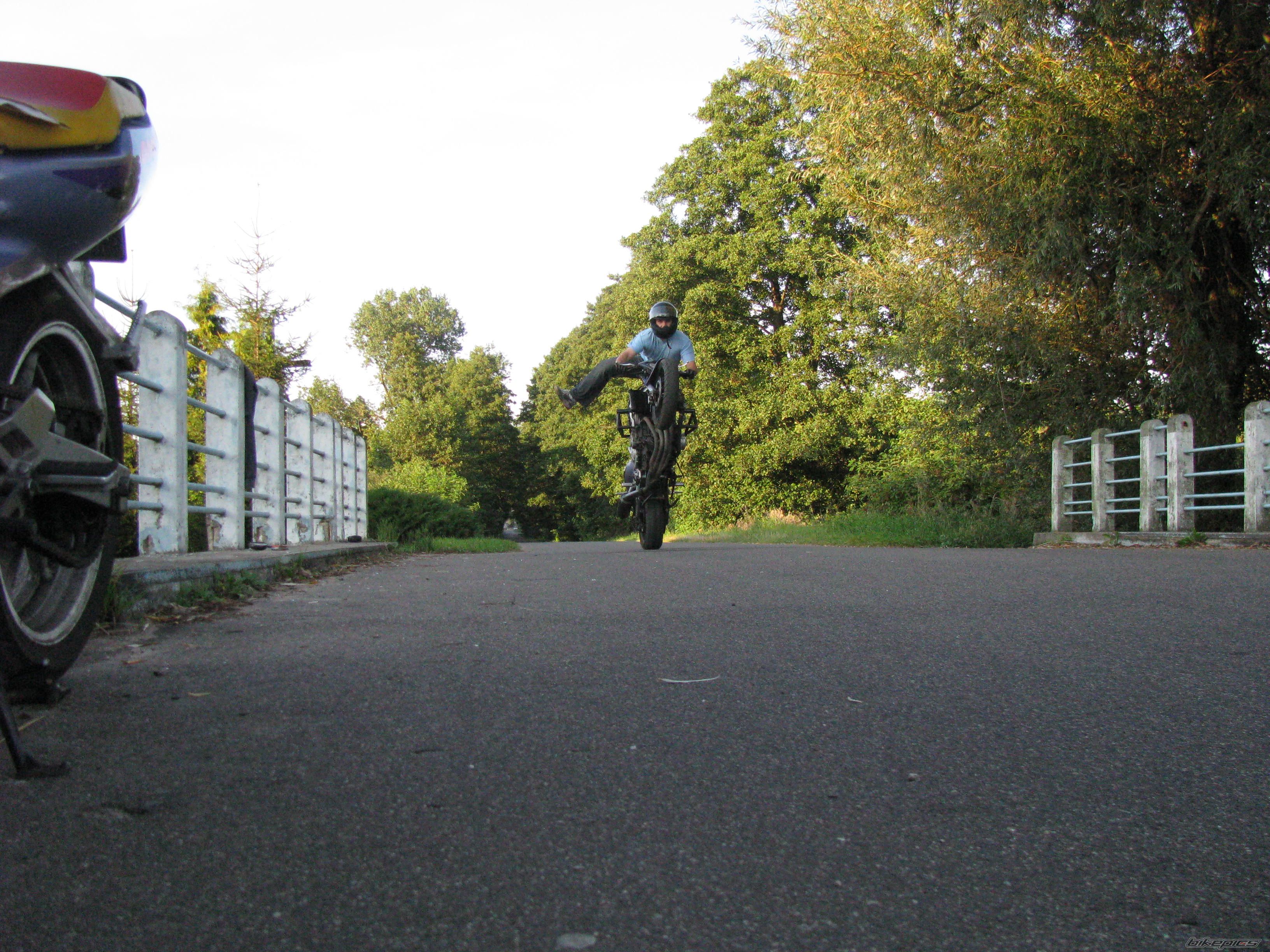 Bike Photo 1888101