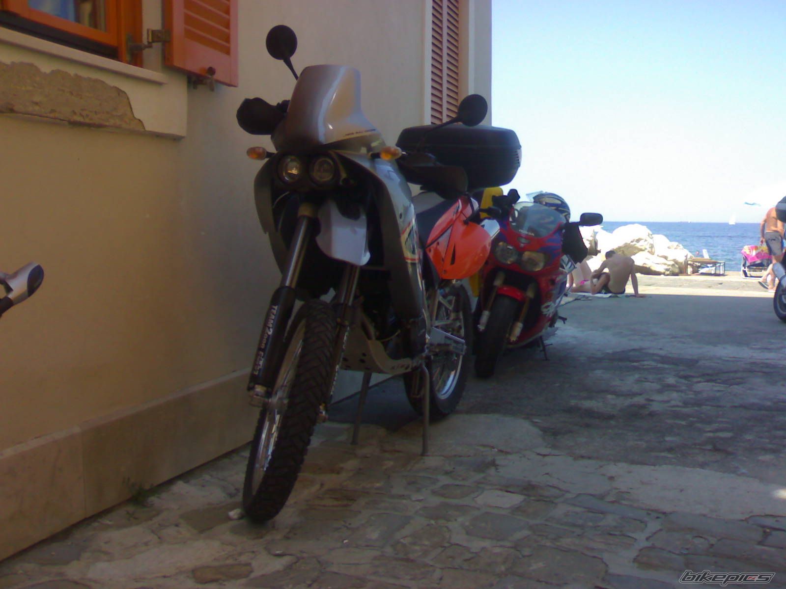 Photo 1888150