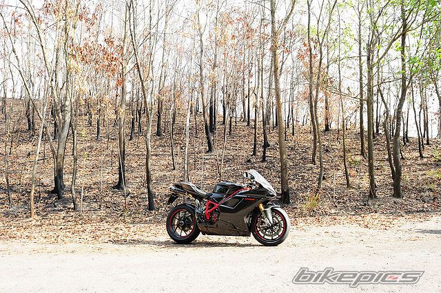 Bike Photo 1888404