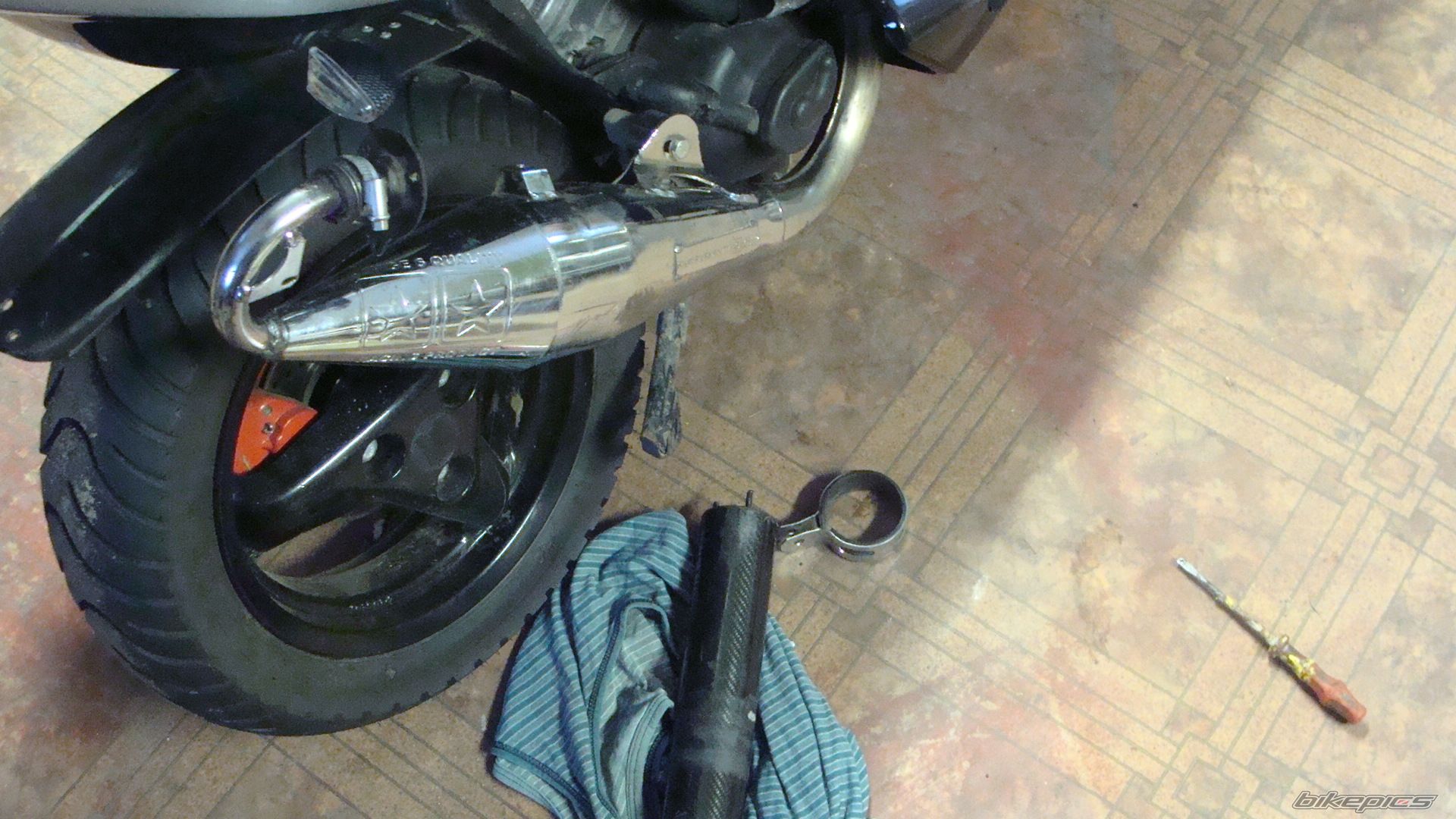 Bike Photo 1888436