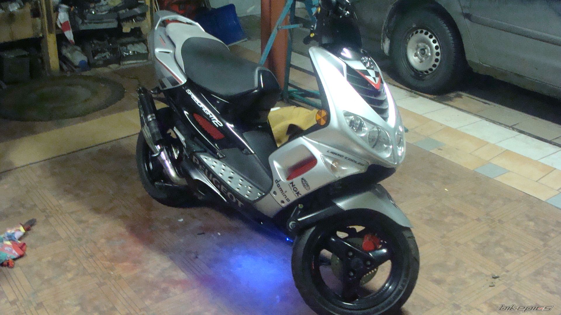 Bike Photo 1888445