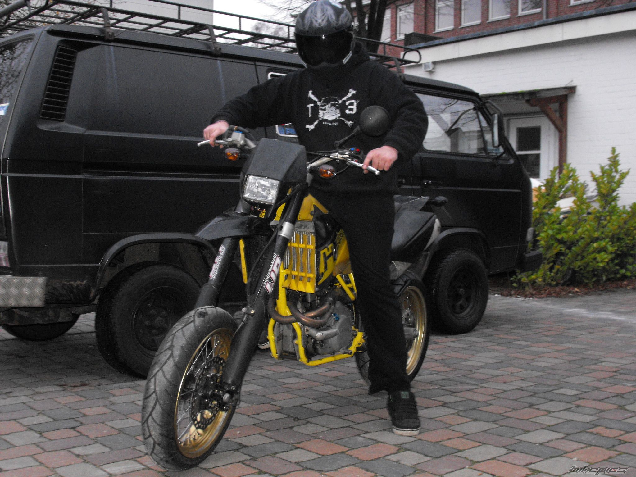 Bike Photo 1888506