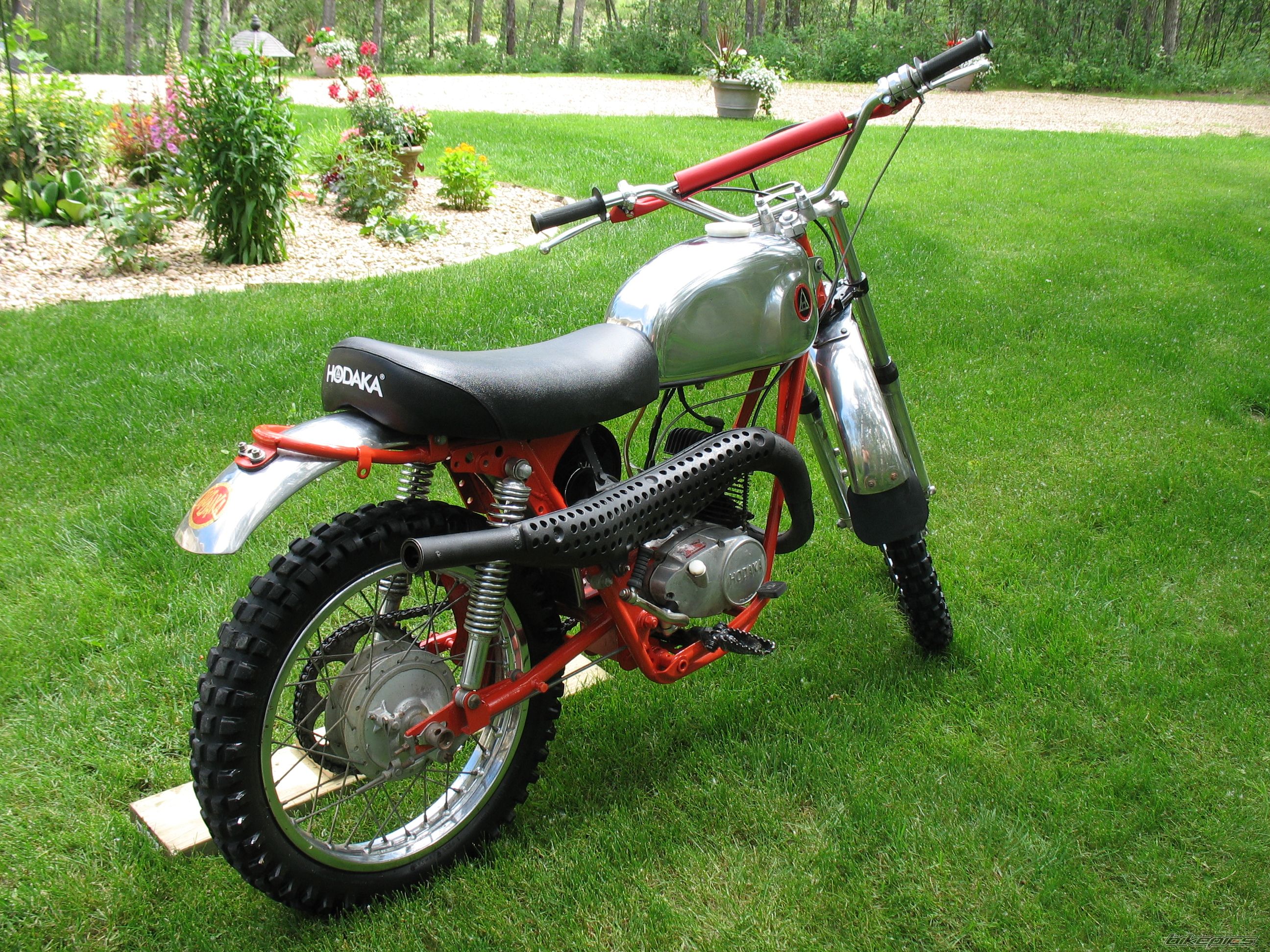 Bike Photo 1888569
