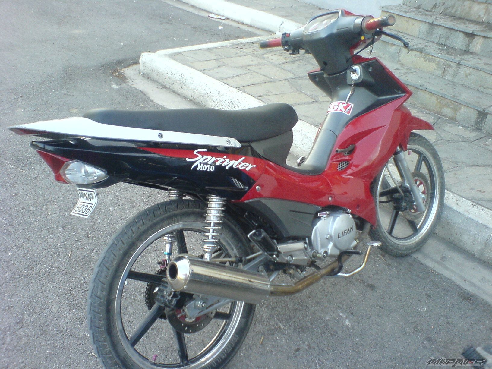 Bike Photo 1888591