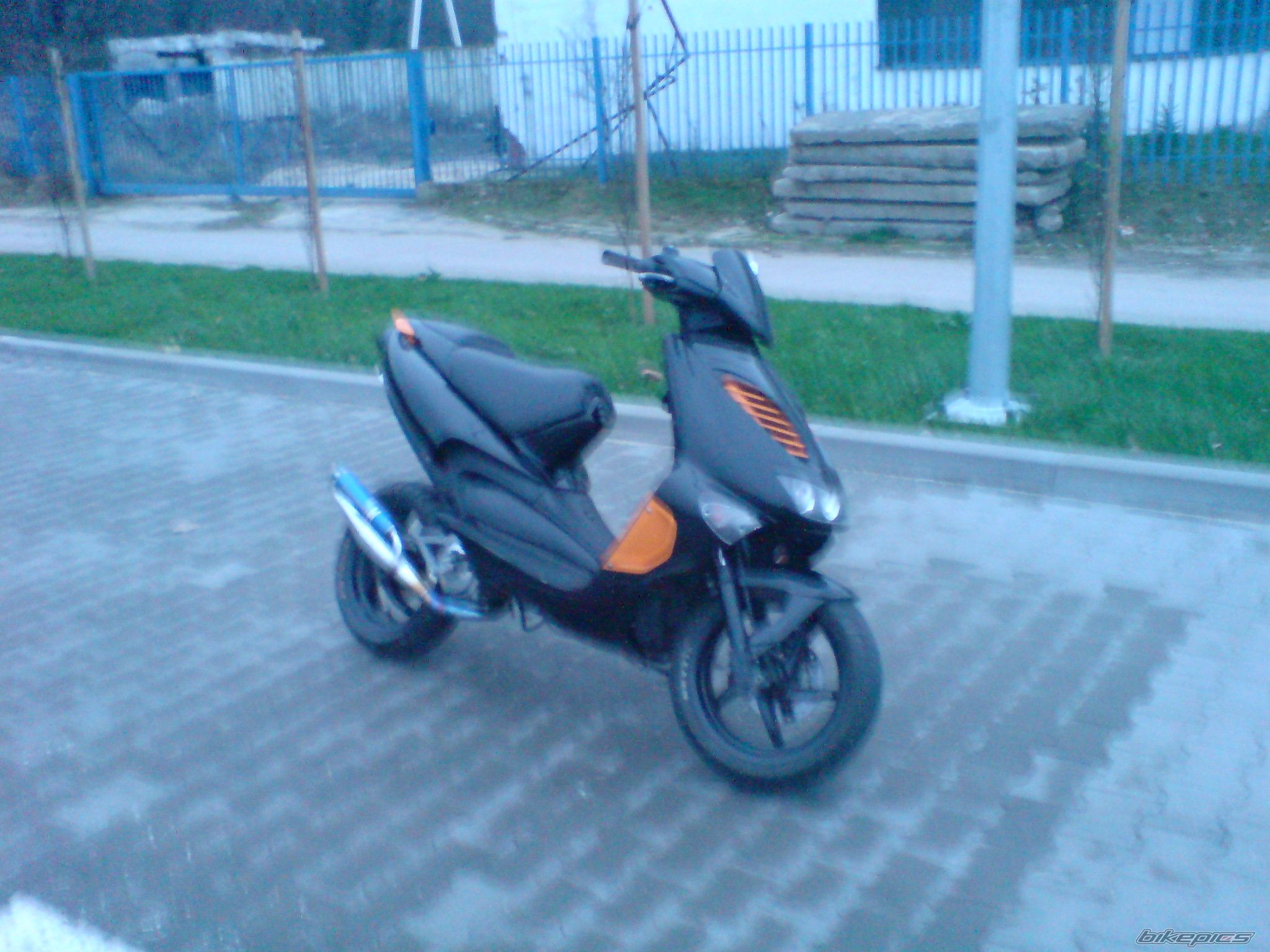 Bike Photo 1888608