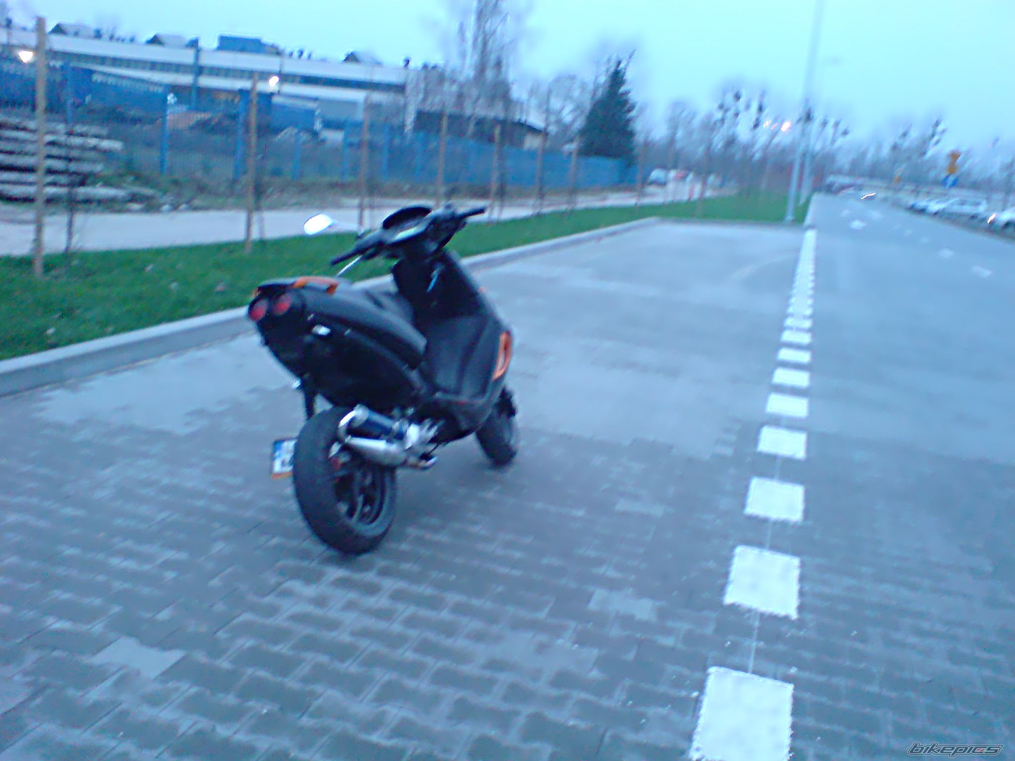 Bike Photo 1888610