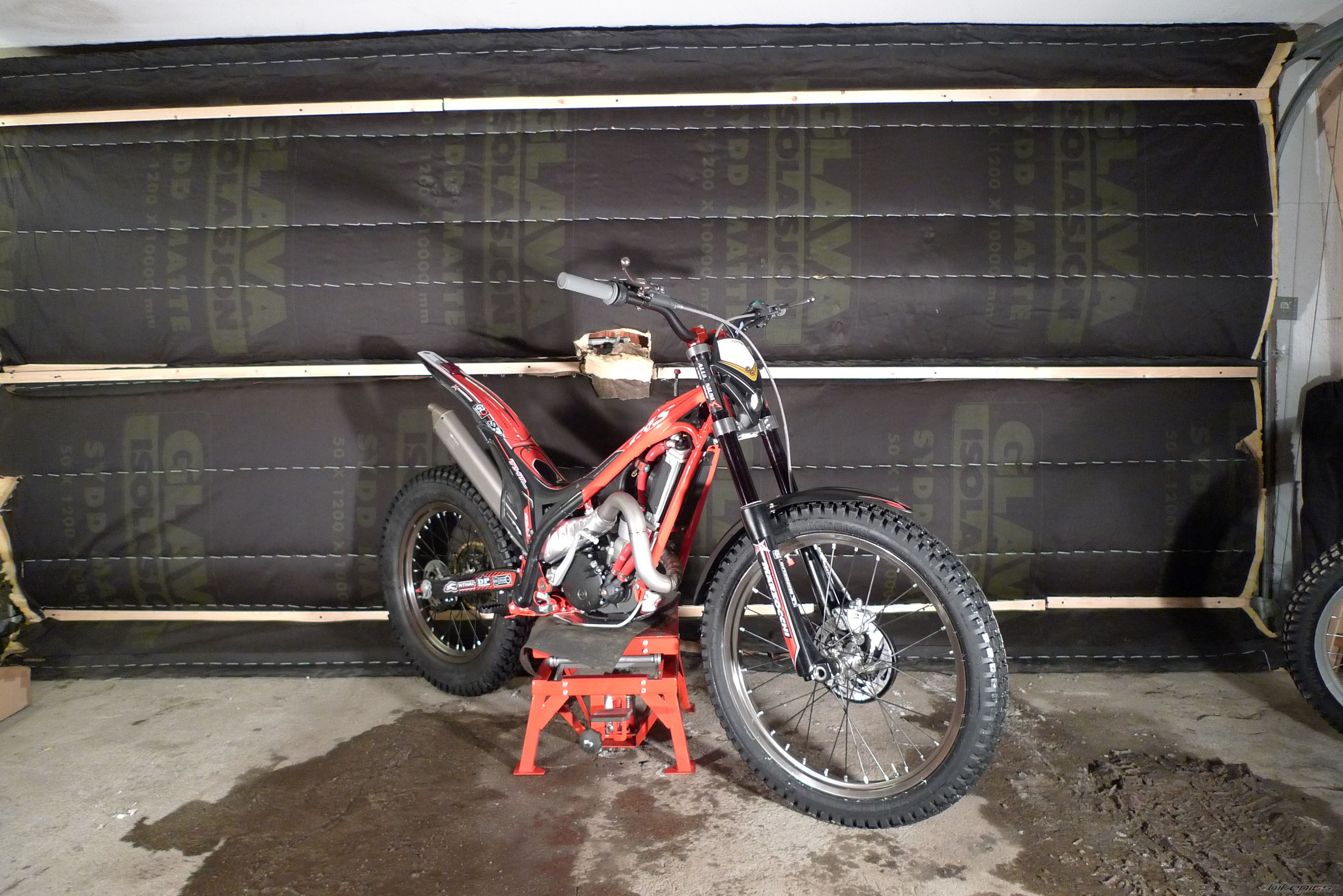 Bike Photo 1888816