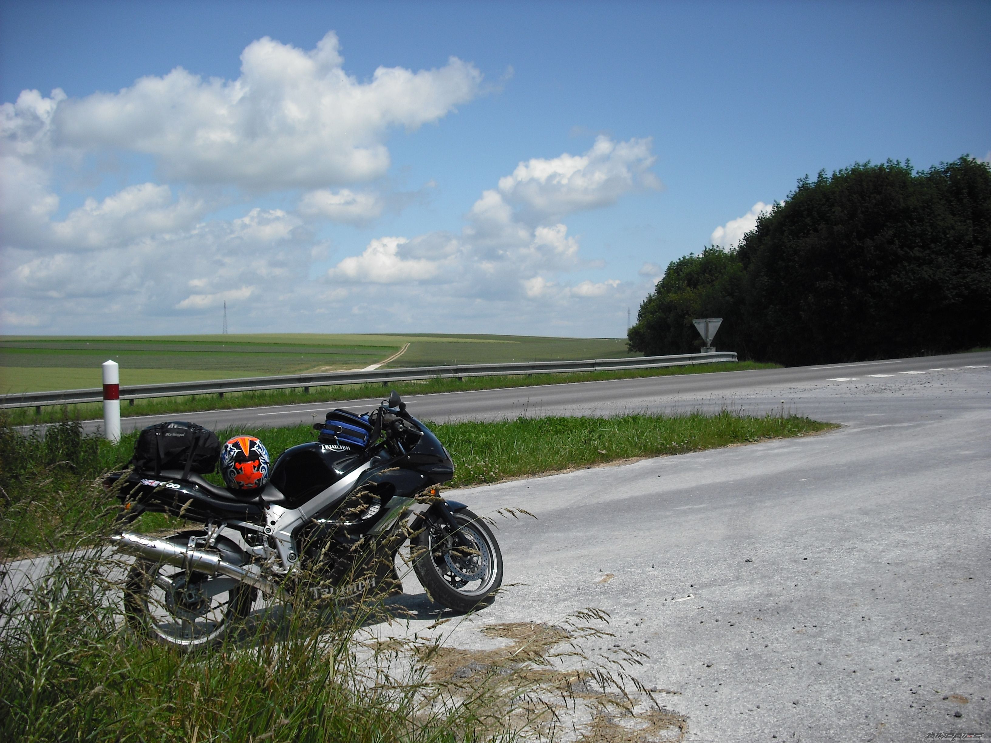 Bike Photo 1888921