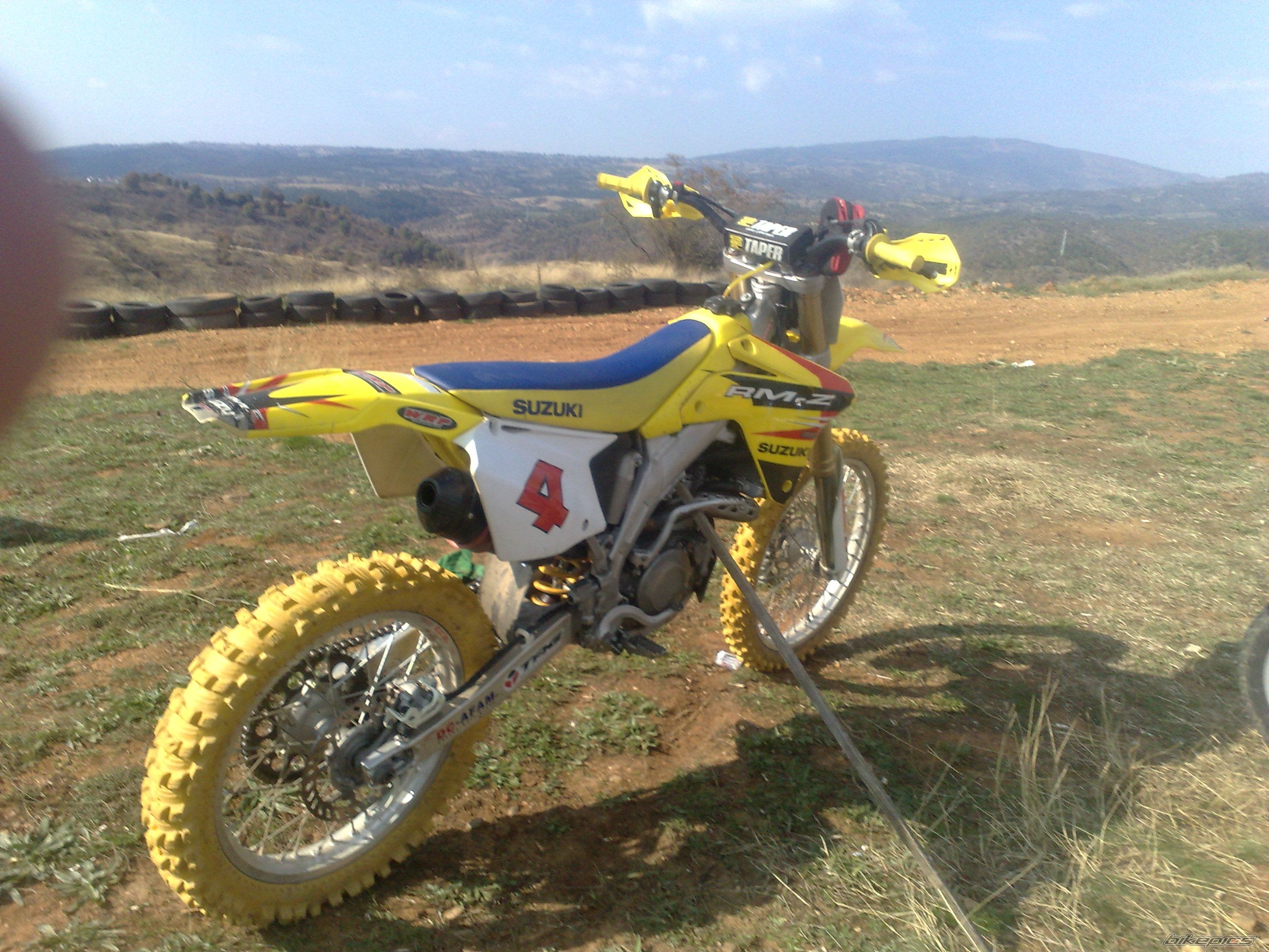 Bike Photo 1889808