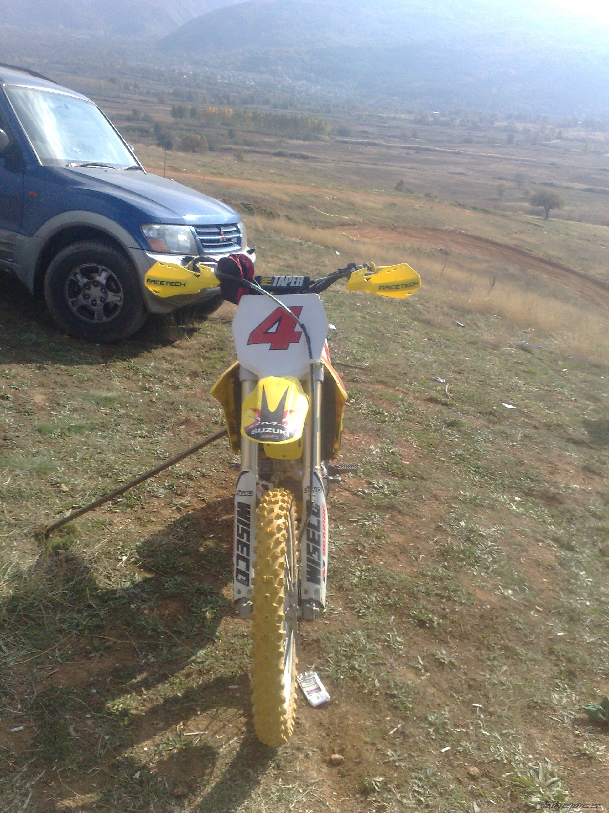 Bike Photo 1889810